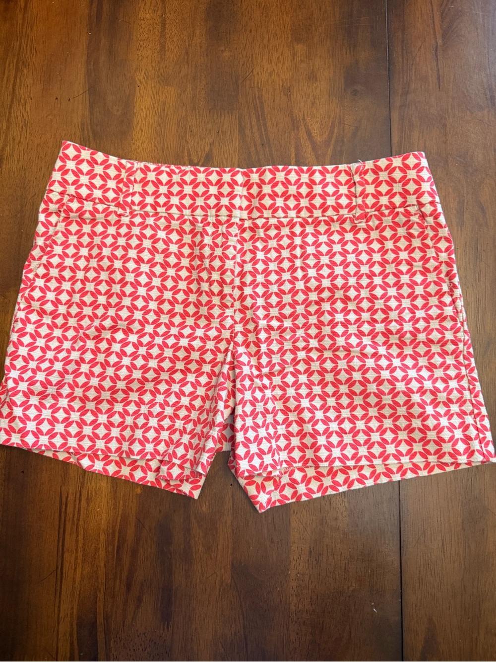 LOFT Coral and Cream Geometric Medallion Print Riviera Shorts
